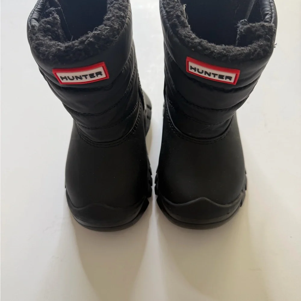Hunter Kids Black Puffer Snow Boots